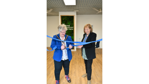 Havant Mayor and CEO HEH Mind cutting the ribbon 